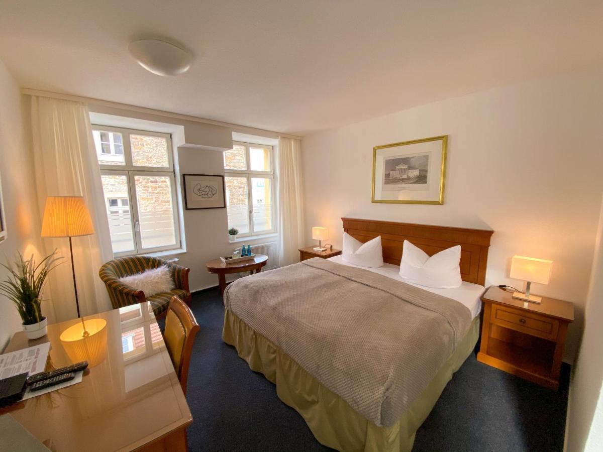 Deckerts Hotel Am Katharinenstift Eisleben Zewnętrze zdjęcie